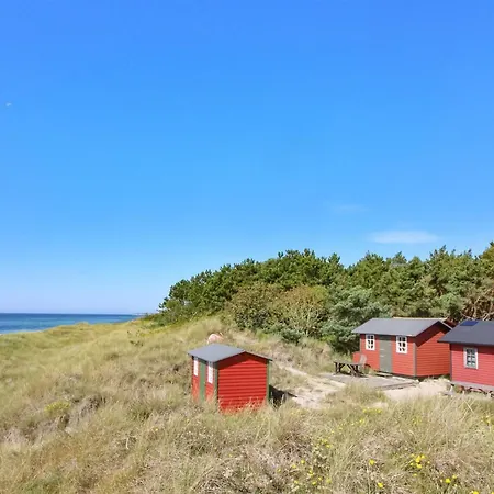 Gullmaj - 200m From The Sea By Interhome